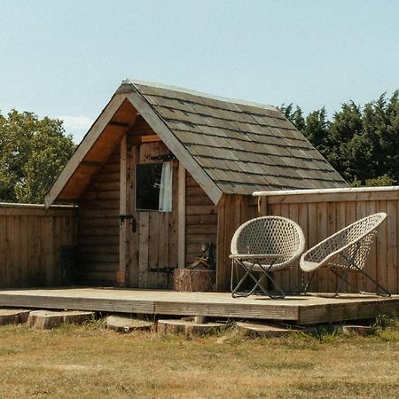 Glamping At The Retreat Wiltshire Is Rural Bliss Villa Chippenham  Eksteriør bilde